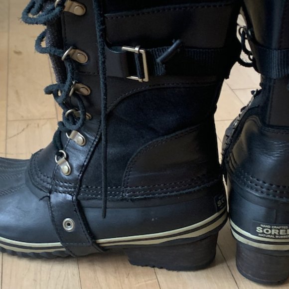 Sorel Shoes - Sorel Women's Boots - Joan of Arctic, Sz 8.5 black